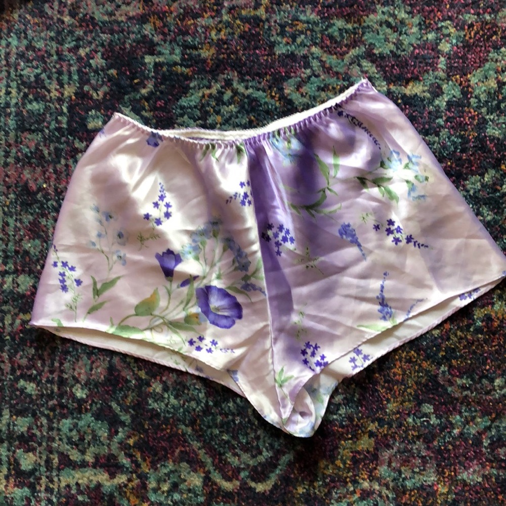 Silky 2 piece sleep set - Picture 4 of 4